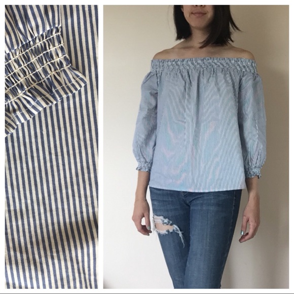 Off-The-Shoulder Top - Picture 3 of 3